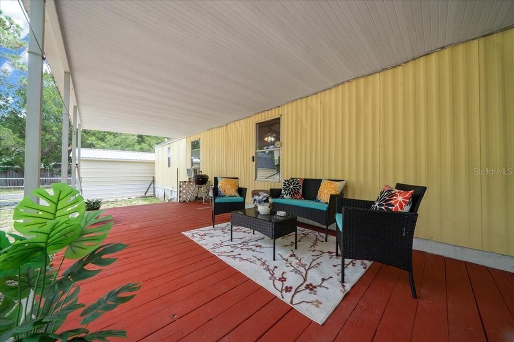 For Sale: $144,900 (2 beds, 1 baths, 784 Square Feet)