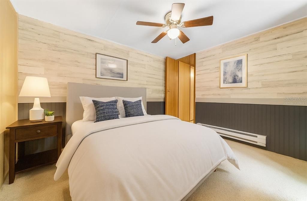 For Sale: $144,900 (2 beds, 1 baths, 784 Square Feet)