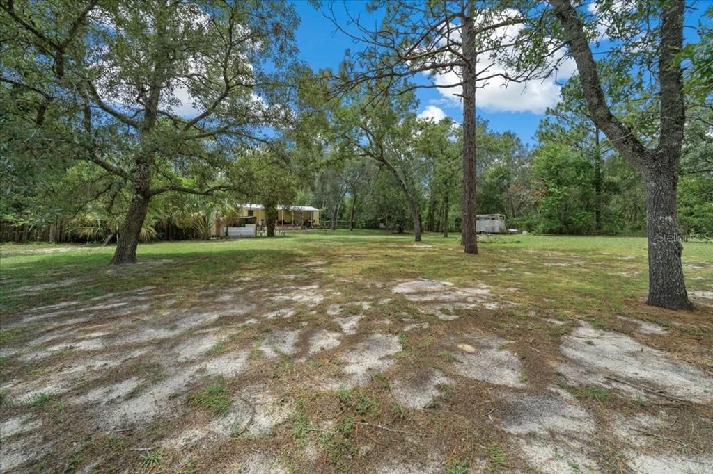 For Sale: $144,900 (2 beds, 1 baths, 784 Square Feet)