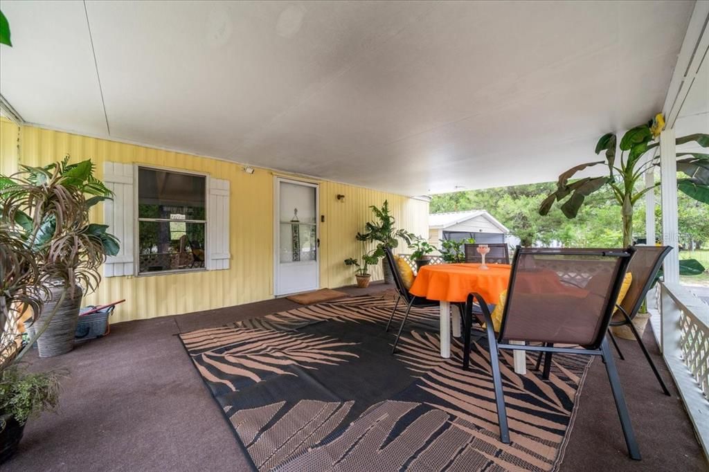 For Sale: $144,900 (2 beds, 1 baths, 784 Square Feet)