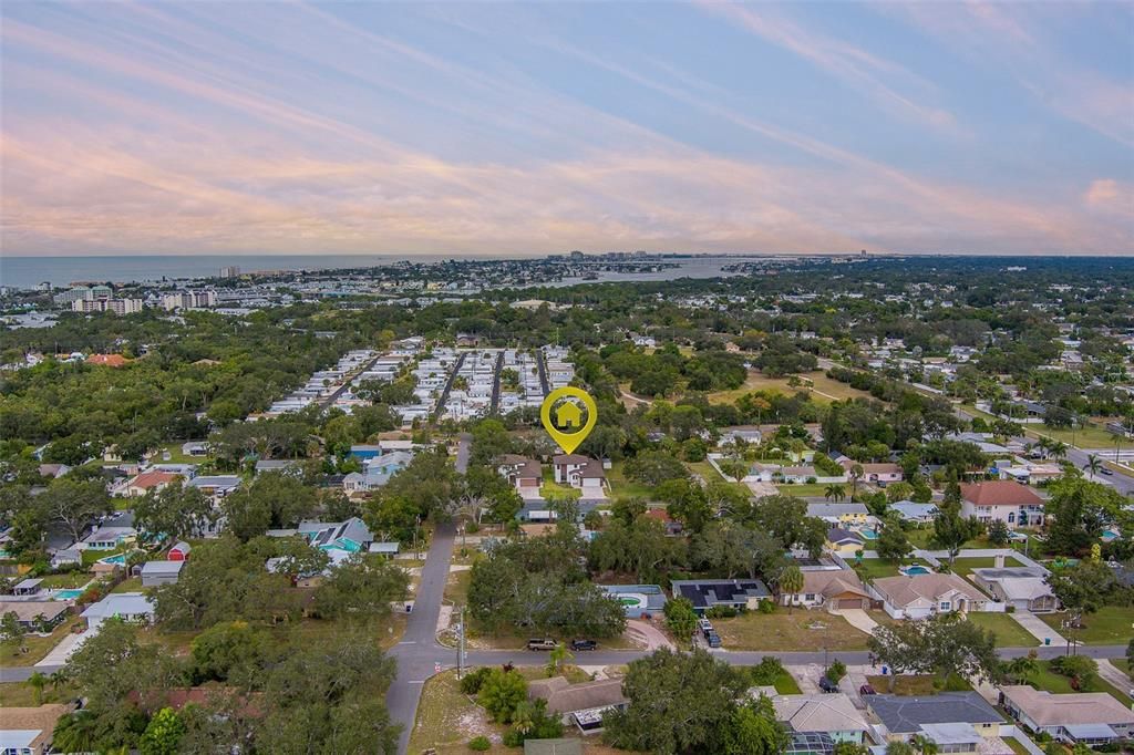 待售: $824,900 (4 贝兹, 2 浴室, 2197 平方英尺)