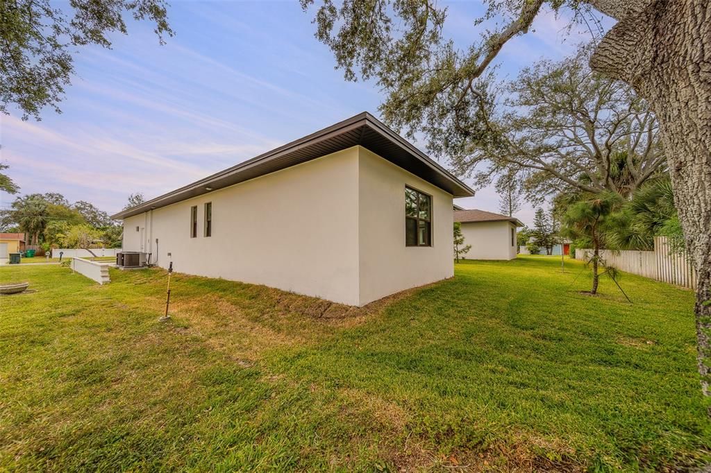 待售: $824,900 (4 贝兹, 2 浴室, 2197 平方英尺)