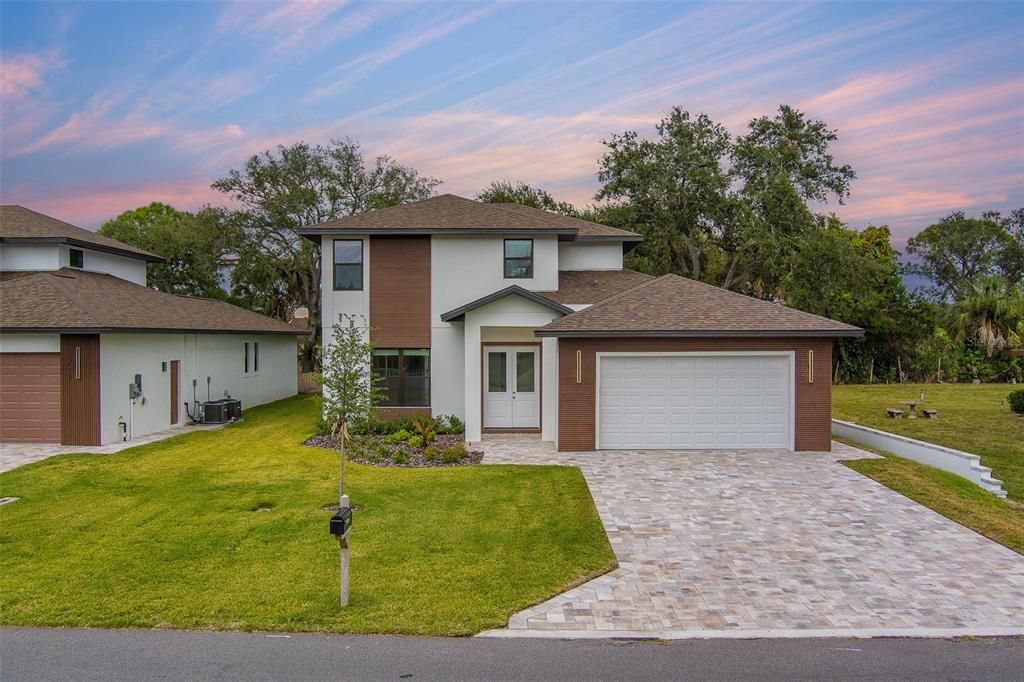 待售: $824,900 (4 贝兹, 2 浴室, 2197 平方英尺)