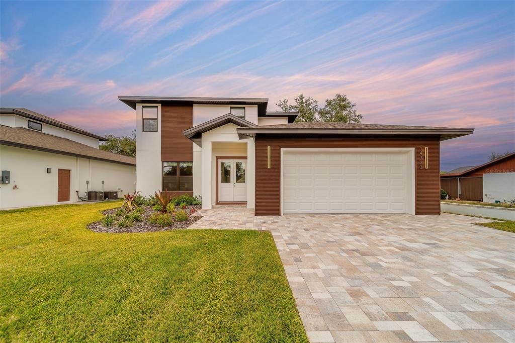 待售: $824,900 (4 贝兹, 2 浴室, 2197 平方英尺)