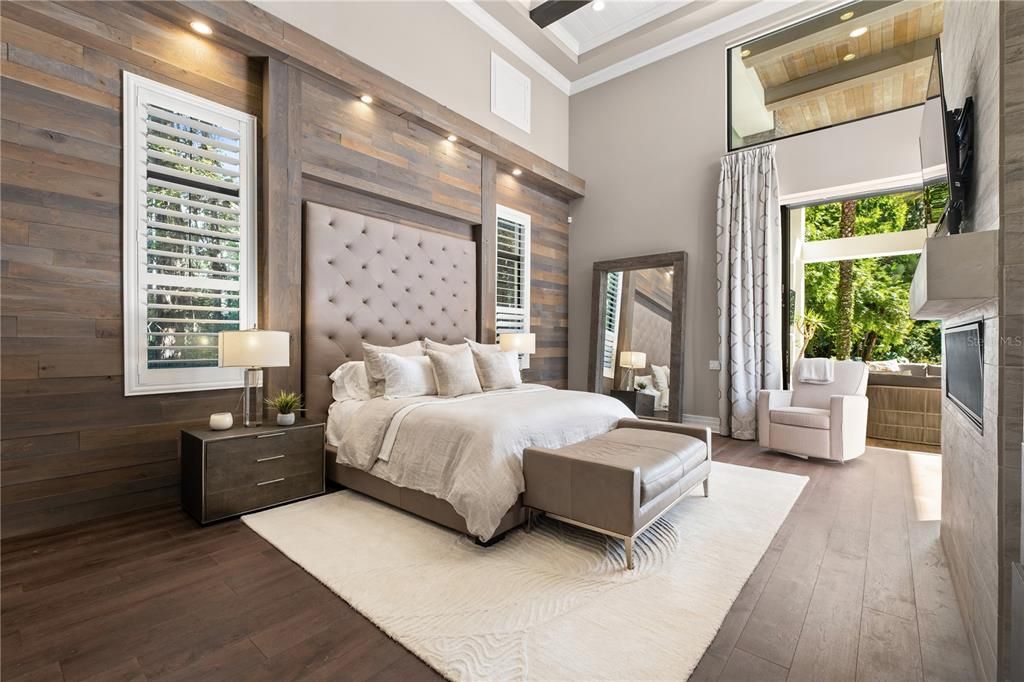 For Sale: $6,795,000 (5 beds, 5 baths, 7521 Square Feet)