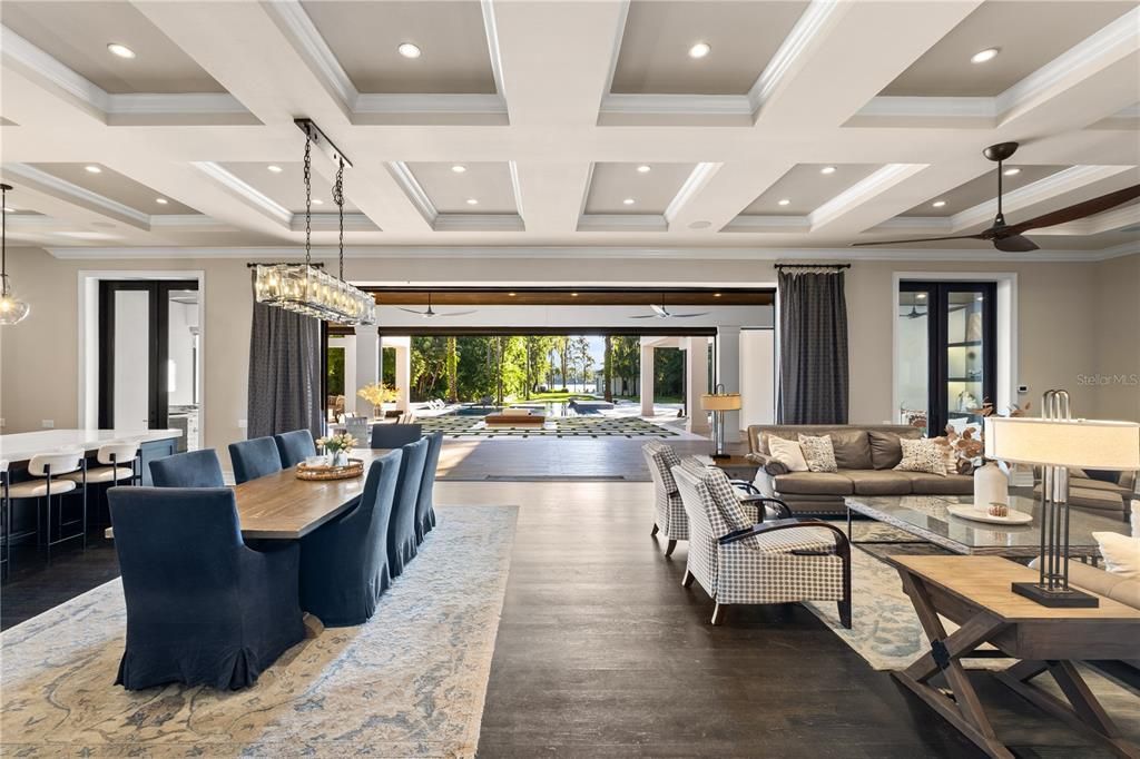 For Sale: $6,795,000 (5 beds, 5 baths, 7521 Square Feet)