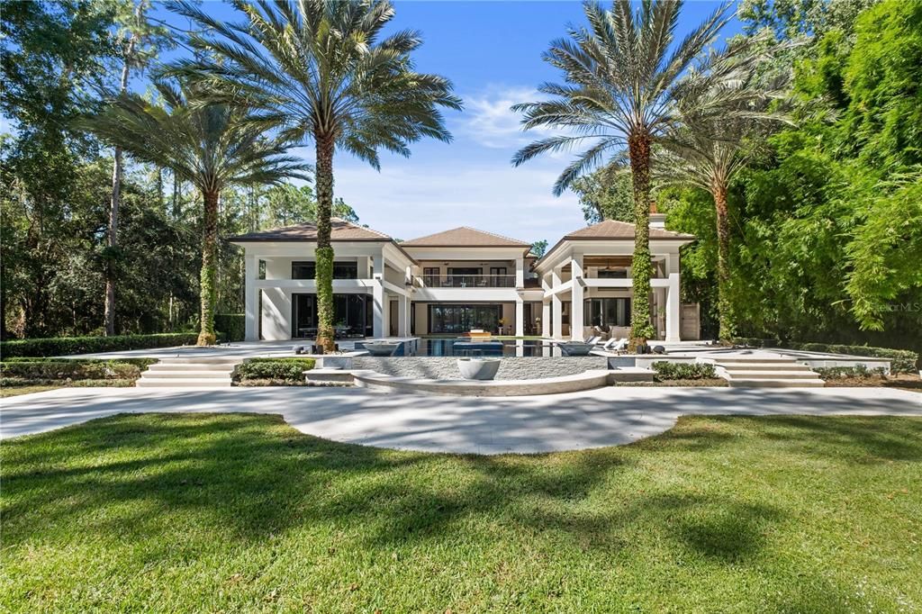 For Sale: $6,795,000 (5 beds, 5 baths, 7521 Square Feet)