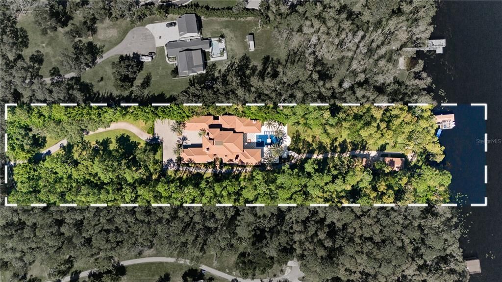 For Sale: $6,795,000 (5 beds, 5 baths, 7521 Square Feet)