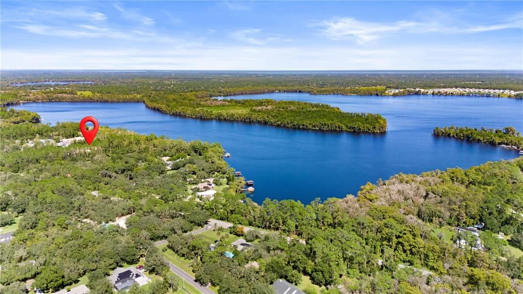 For Sale: $6,795,000 (5 beds, 5 baths, 7521 Square Feet)