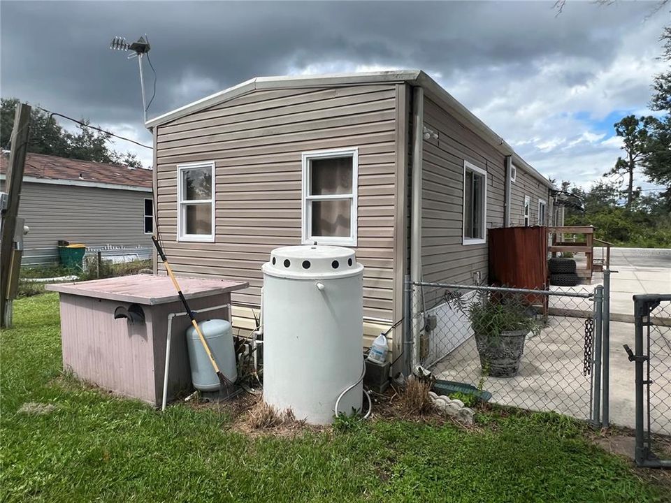 На продажу: $138,000 (2 спален, 1 ванн, 672 Квадратных фут)