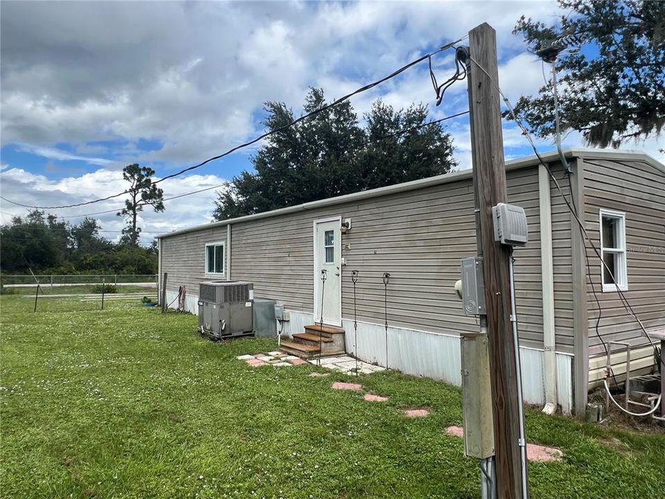 На продажу: $138,000 (2 спален, 1 ванн, 672 Квадратных фут)