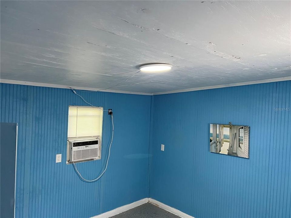 На продажу: $138,000 (2 спален, 1 ванн, 672 Квадратных фут)