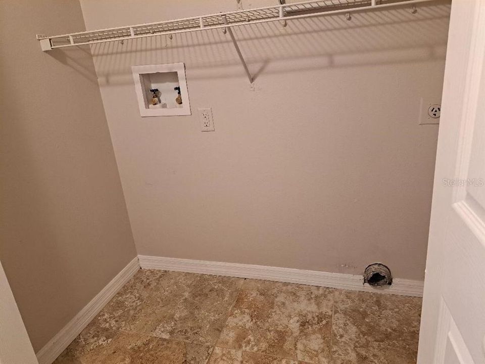 待售: $139,900 (3 贝兹, 2 浴室, 1239 平方英尺)