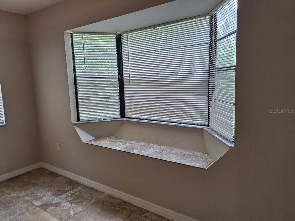 待售: $139,900 (3 贝兹, 2 浴室, 1239 平方英尺)