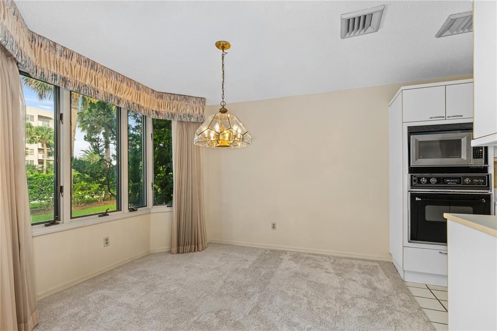 На продажу: $365,000 (3 спален, 2 ванн, 1772 Квадратных фут)