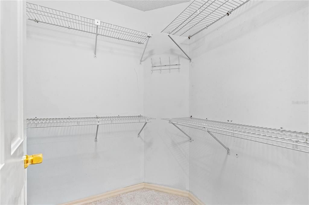 На продажу: $365,000 (3 спален, 2 ванн, 1772 Квадратных фут)