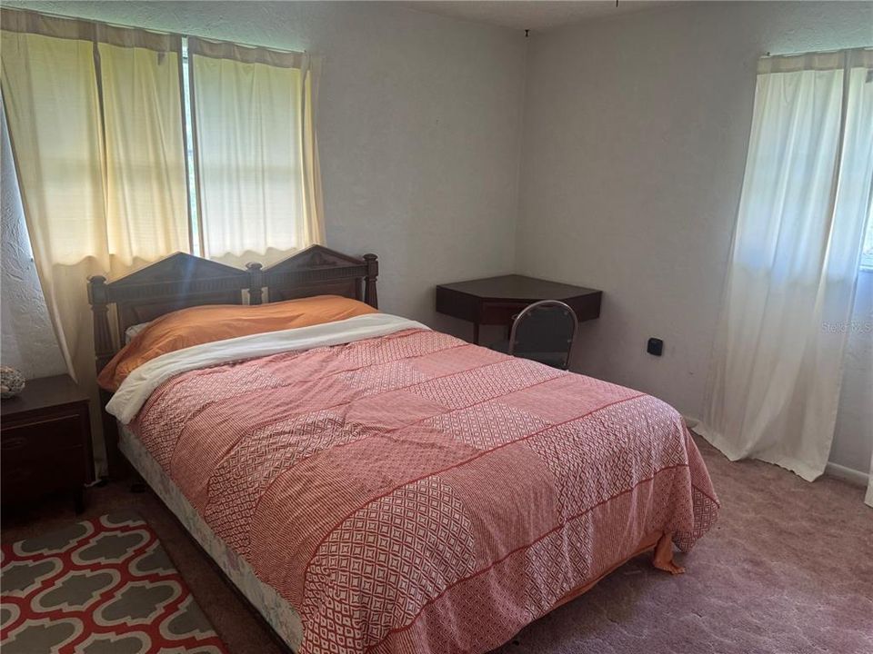 Active With Contract: $250,000 (3 beds, 2 baths, 1839 Square Feet)