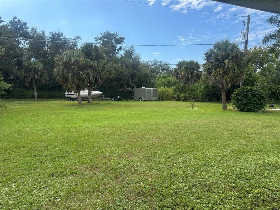 Active With Contract: $250,000 (3 beds, 2 baths, 1839 Square Feet)