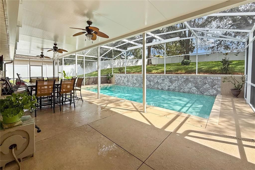 На продажу: $550,000 (4 спален, 3 ванн, 2430 Квадратных фут)