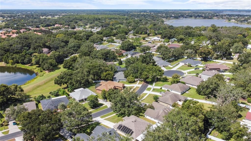 На продажу: $550,000 (4 спален, 3 ванн, 2430 Квадратных фут)