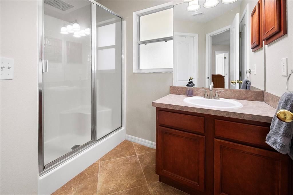 На продажу: $550,000 (4 спален, 3 ванн, 2430 Квадратных фут)