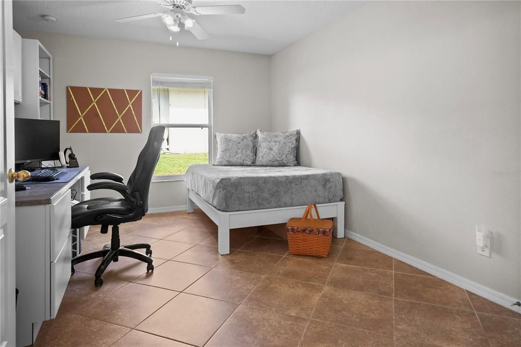 На продажу: $550,000 (4 спален, 3 ванн, 2430 Квадратных фут)