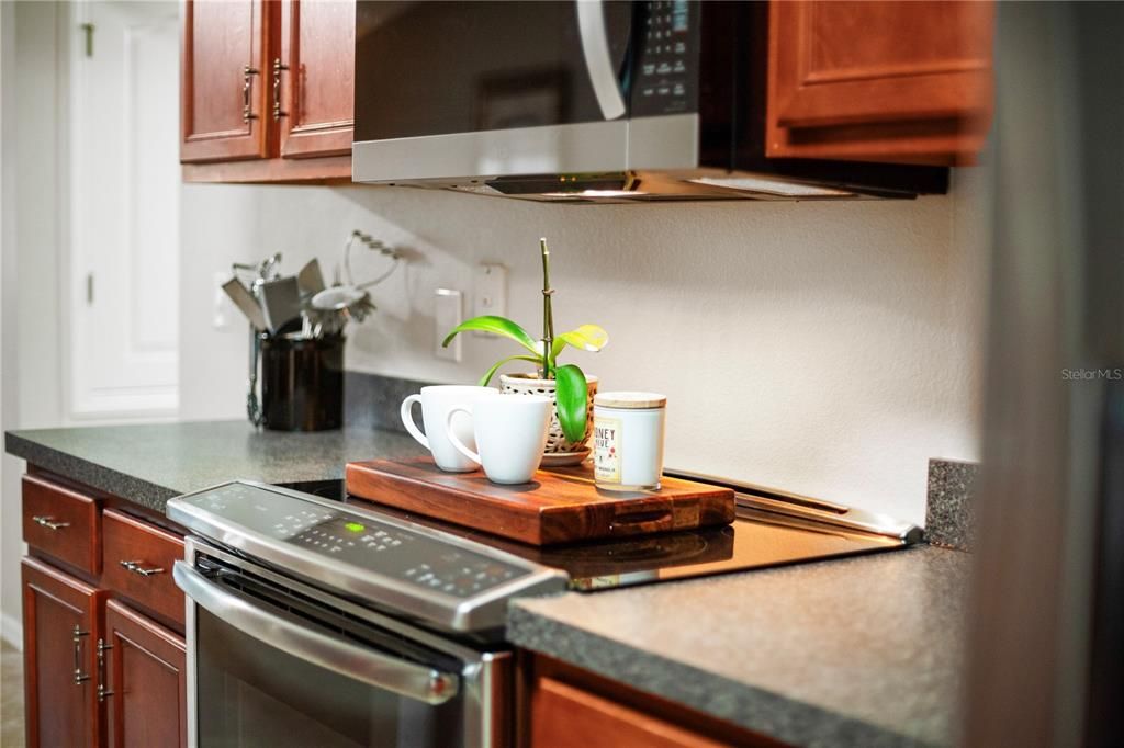 На продажу: $550,000 (4 спален, 3 ванн, 2430 Квадратных фут)