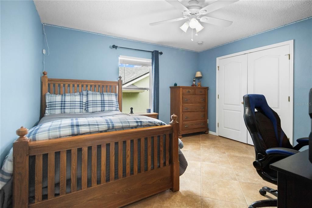 На продажу: $550,000 (4 спален, 3 ванн, 2430 Квадратных фут)