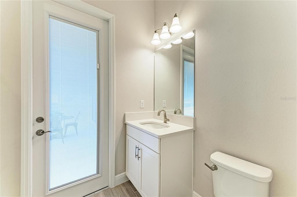 En Venta: $799,990 (4 camas, 3 baños, 3182 Pies cuadrados)