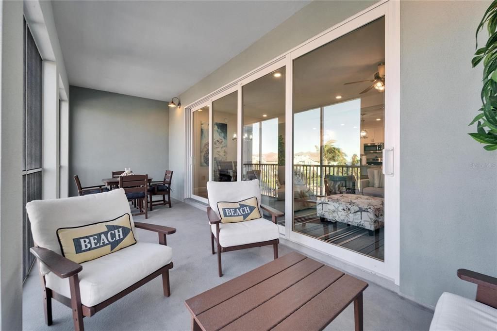 For Sale: $650,000 (2 beds, 2 baths, 1456 Square Feet)