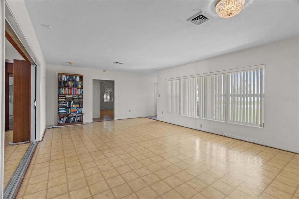 待售: $799,999 (3 贝兹, 3 浴室, 2140 平方英尺)