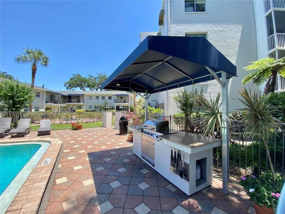 Activo con contrato: $319,000 (2 camas, 1 baños, 998 Pies cuadrados)