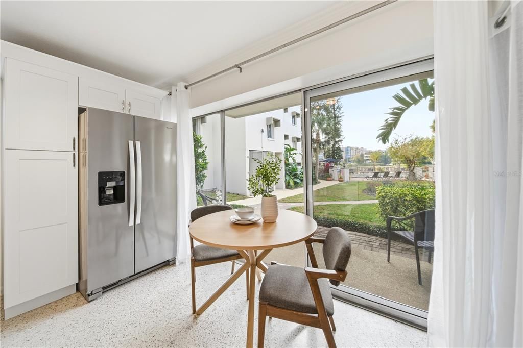 Activo con contrato: $319,000 (2 camas, 1 baños, 998 Pies cuadrados)