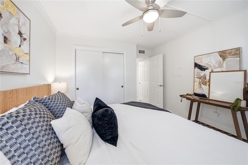 Activo con contrato: $319,000 (2 camas, 1 baños, 998 Pies cuadrados)