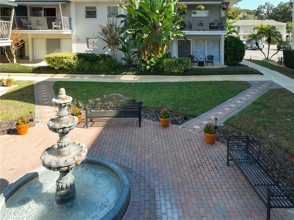 Activo con contrato: $319,000 (2 camas, 1 baños, 998 Pies cuadrados)