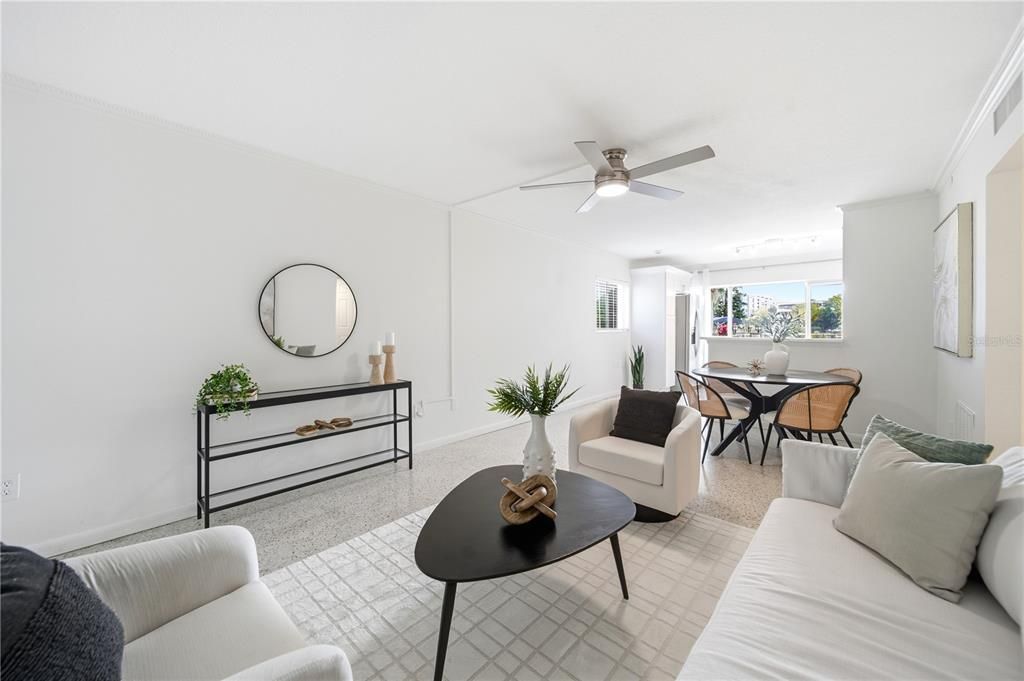 Activo con contrato: $319,000 (2 camas, 1 baños, 998 Pies cuadrados)