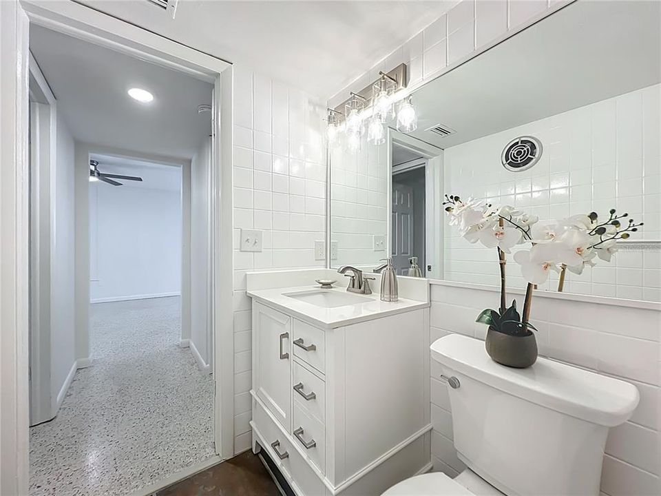 Activo con contrato: $319,000 (2 camas, 1 baños, 998 Pies cuadrados)