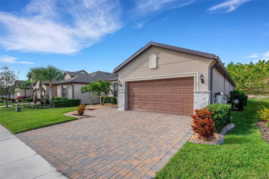 En Renta: $2,500 (2 camas, 2 baños, 2203 Pies cuadrados)