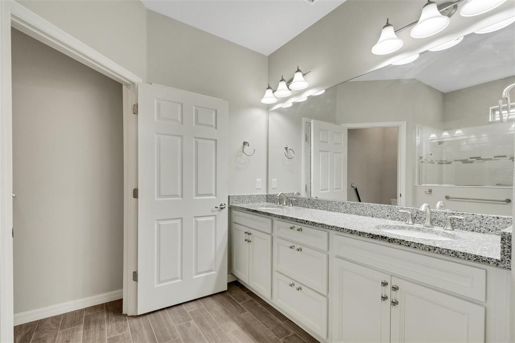 En Renta: $2,500 (2 camas, 2 baños, 2203 Pies cuadrados)