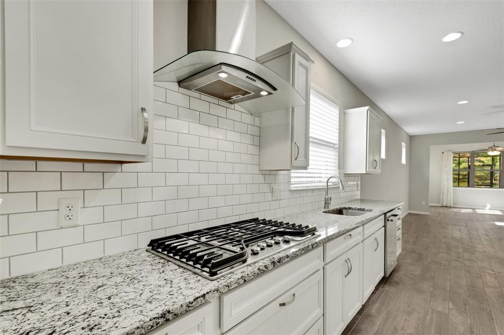 En Renta: $2,500 (2 camas, 2 baños, 2203 Pies cuadrados)