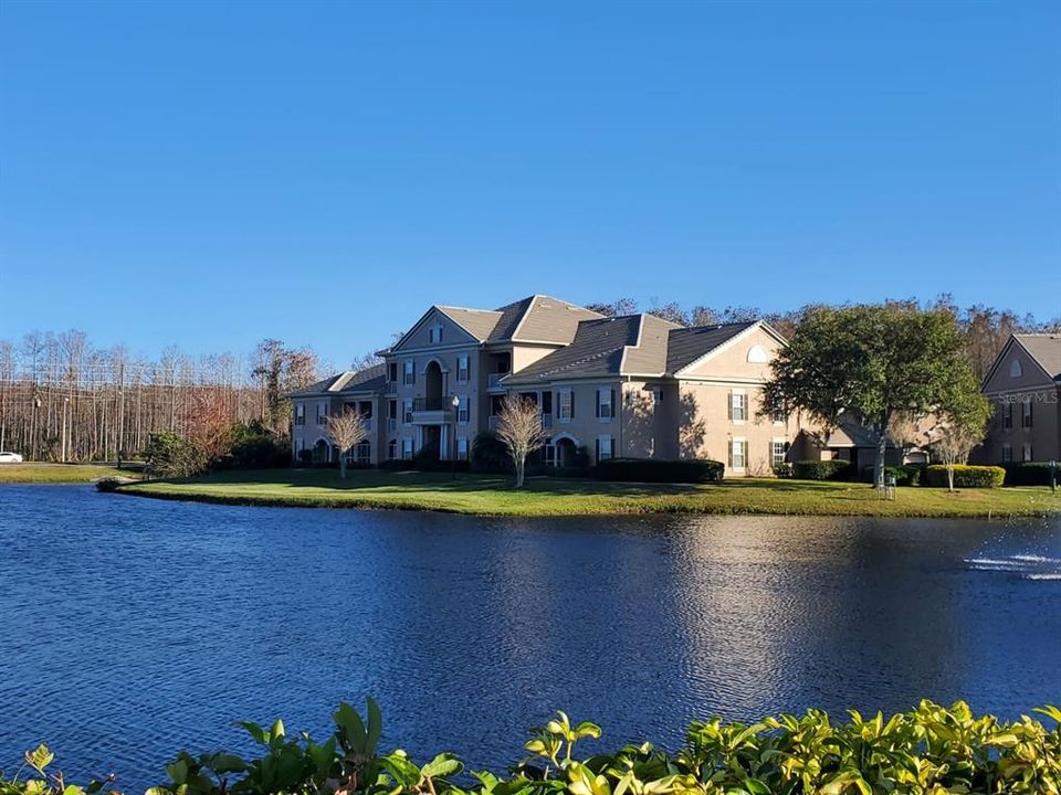 待售: $175,000 (1 贝兹, 1 浴室, 753 平方英尺)