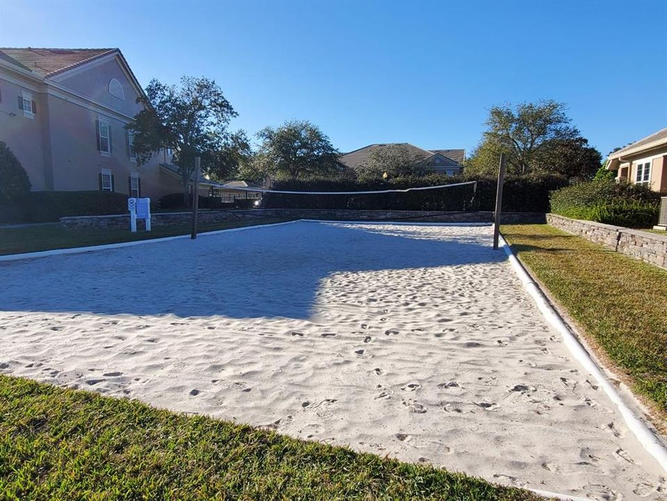 待售: $175,000 (1 贝兹, 1 浴室, 753 平方英尺)