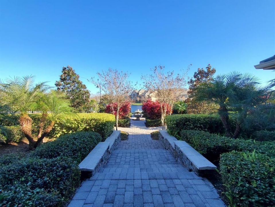 待售: $175,000 (1 贝兹, 1 浴室, 753 平方英尺)