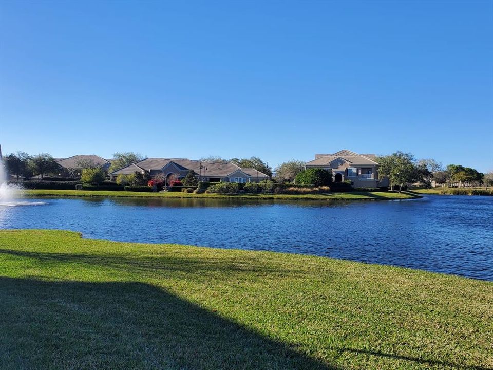 待售: $175,000 (1 贝兹, 1 浴室, 753 平方英尺)