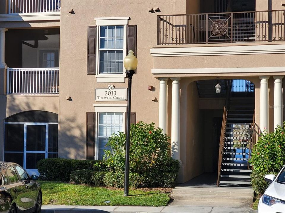 待售: $175,000 (1 贝兹, 1 浴室, 753 平方英尺)