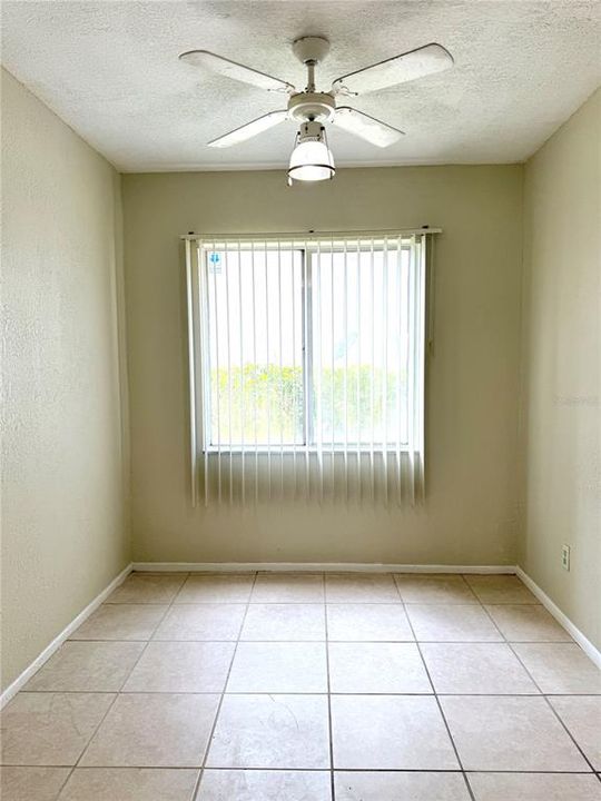 Под контрактом: $1,125 (1 спален, 1 ванн, 707 Квадратных фут)