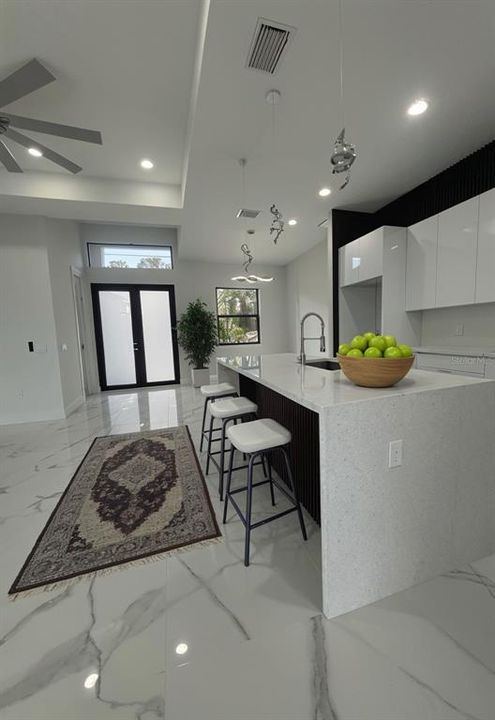 На продажу: $380,000 (3 спален, 2 ванн, 1568 Квадратных фут)