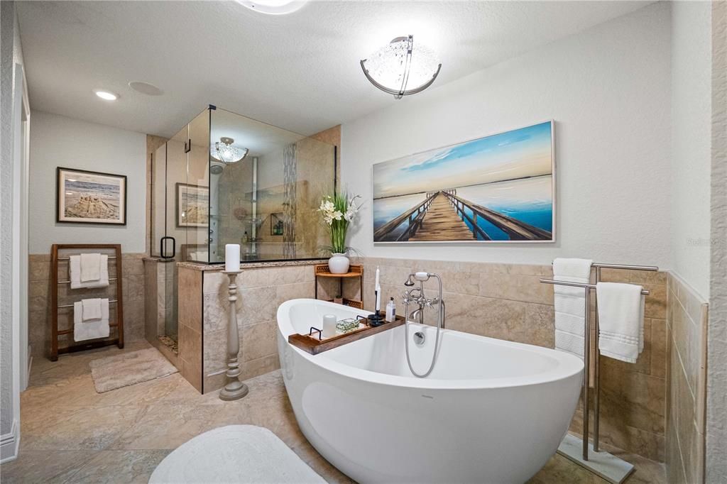 待售: $1,980,000 (3 贝兹, 2 浴室, 4018 平方英尺)