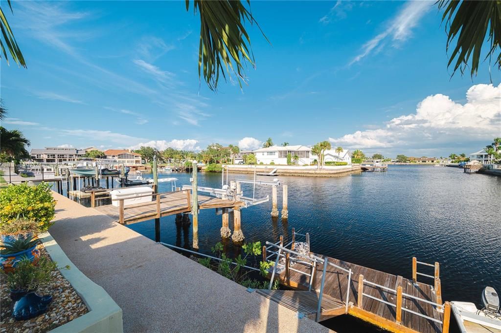 待售: $1,980,000 (3 贝兹, 2 浴室, 4018 平方英尺)