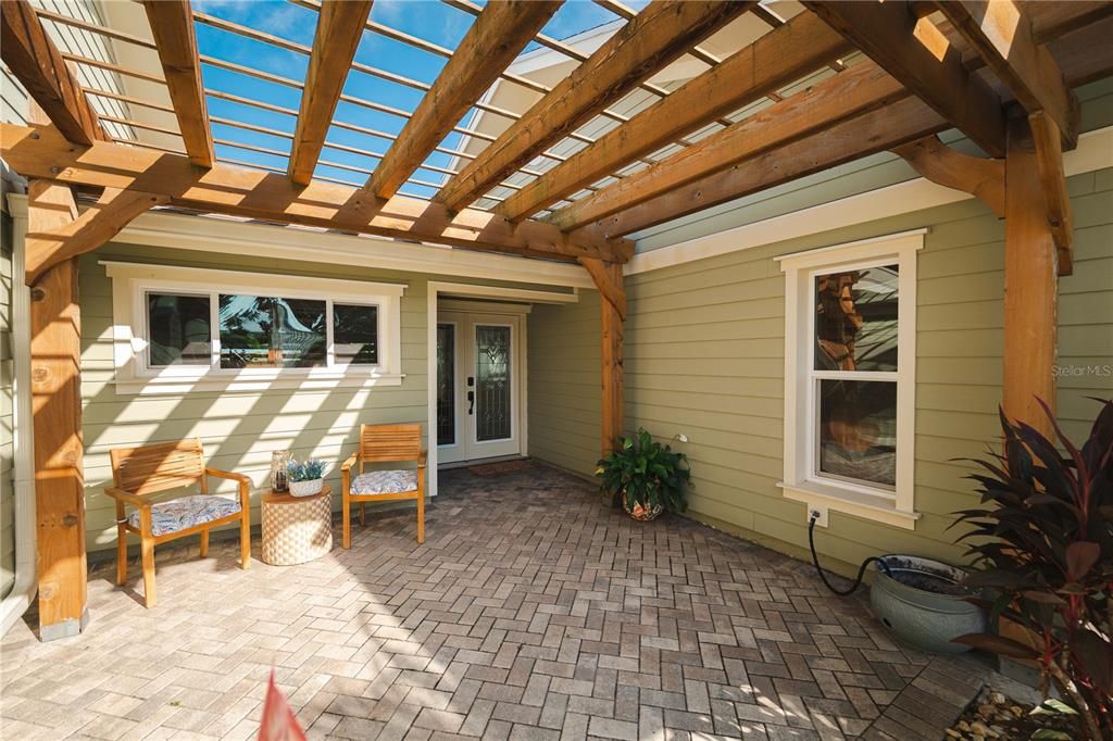 待售: $1,980,000 (3 贝兹, 2 浴室, 4018 平方英尺)